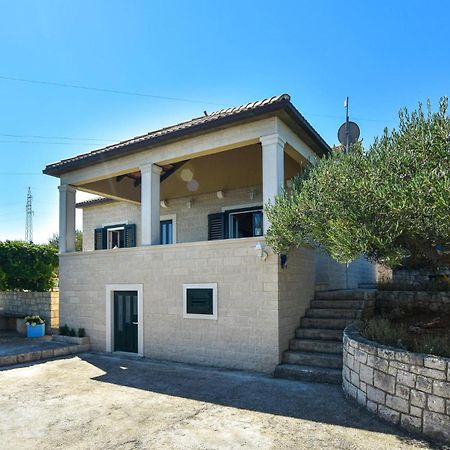 Pet Friendly Home In Postira With Wifi 外观 照片