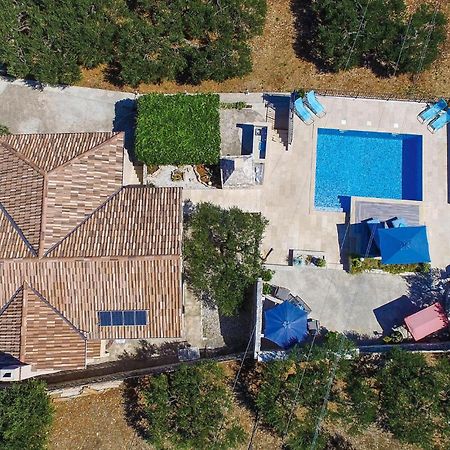Pet Friendly Home In Postira With Wifi 外观 照片