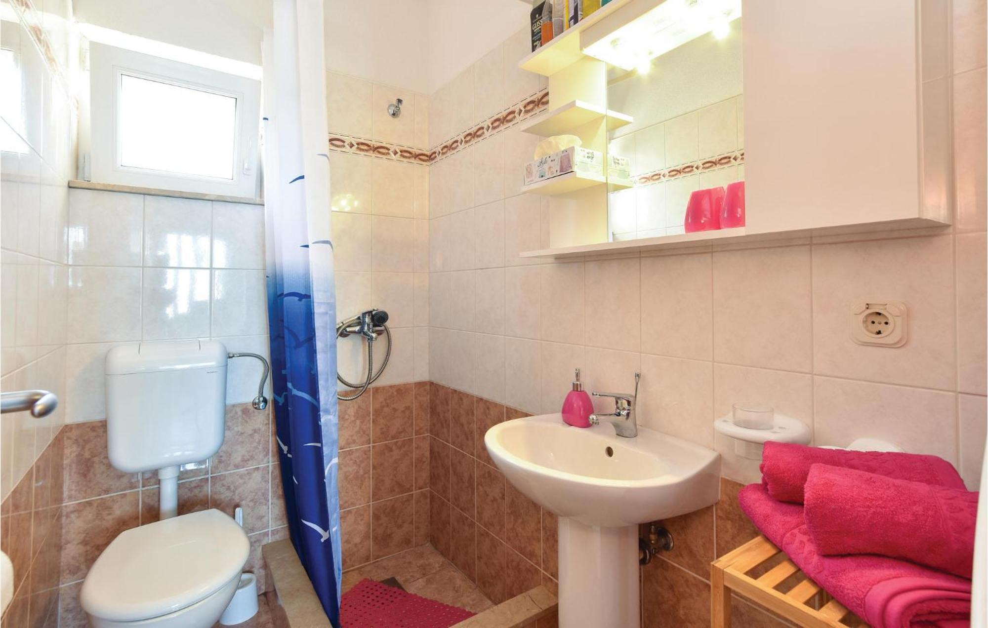 Pet Friendly Home In Postira With Wifi 外观 照片