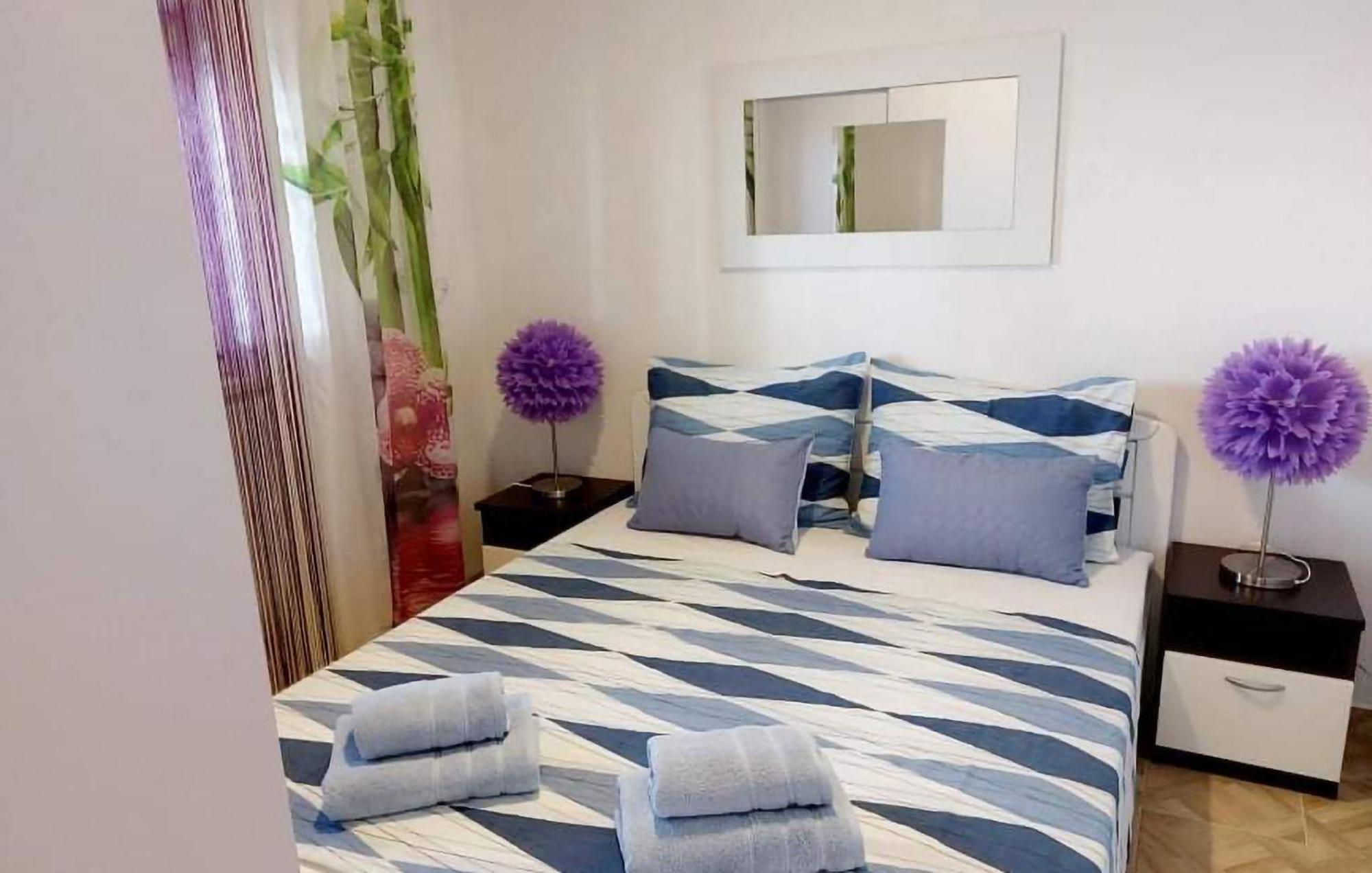 Pet Friendly Home In Postira With Wifi 外观 照片
