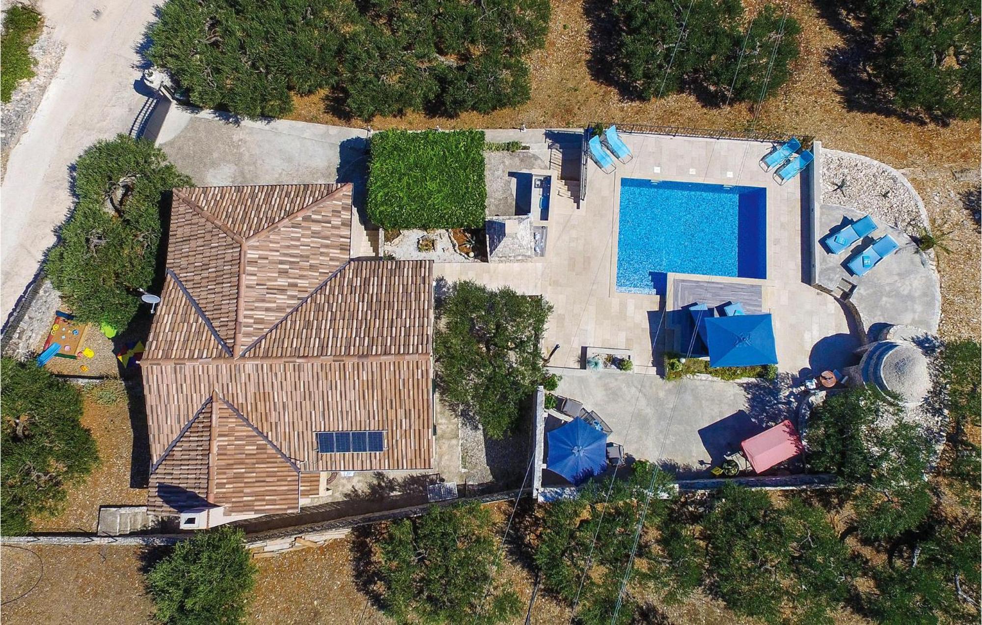 Pet Friendly Home In Postira With Wifi 外观 照片
